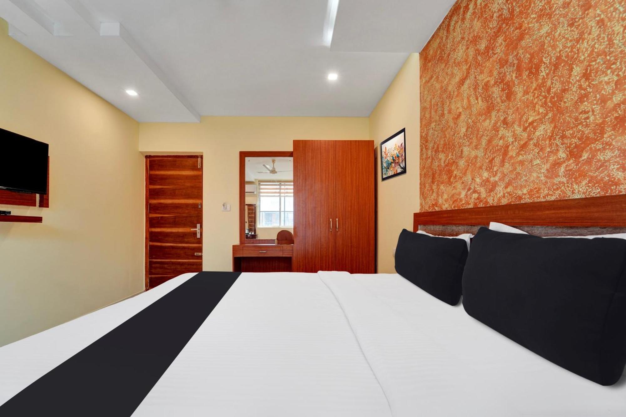 Kochi Super Townhouse Ernakulam North酒店 外观 照片