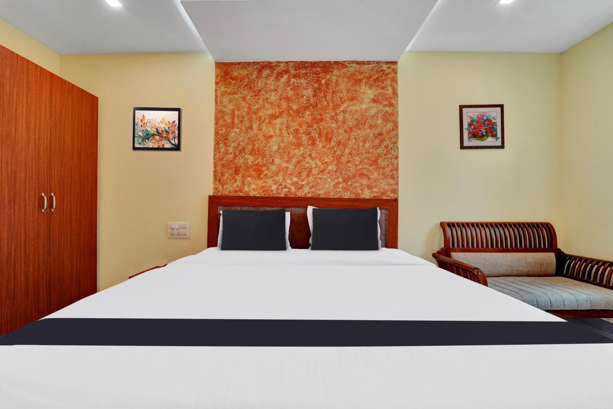 Kochi Super Townhouse Ernakulam North酒店 外观 照片
