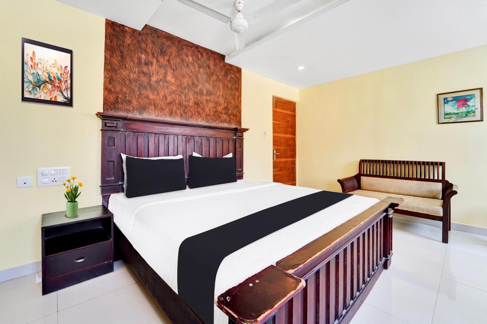 Kochi Super Townhouse Ernakulam North酒店 外观 照片