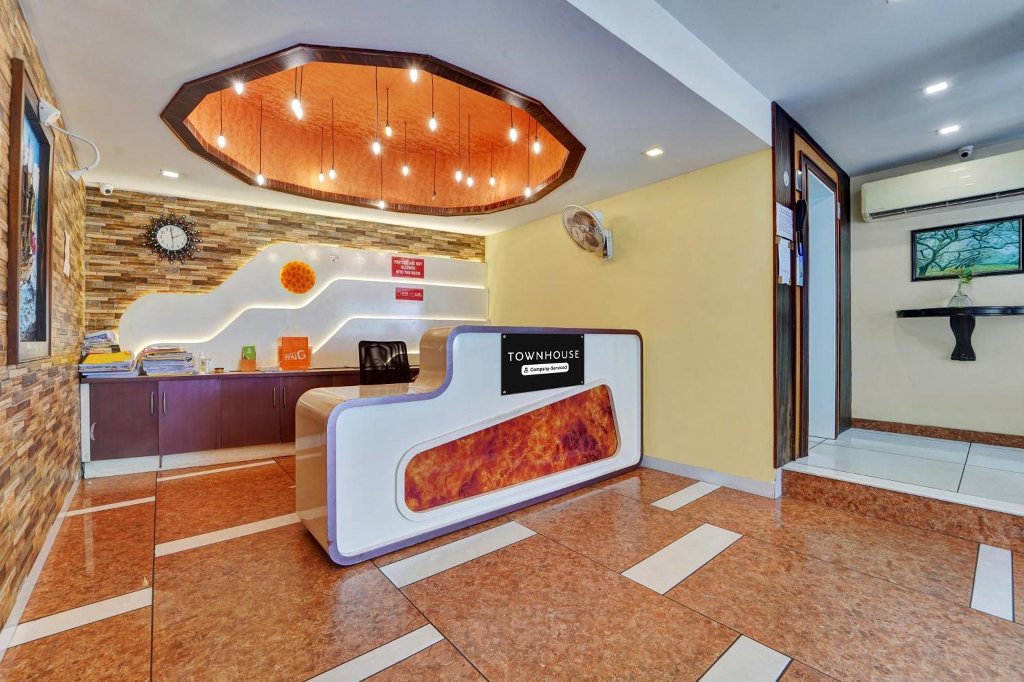 Kochi Super Townhouse Ernakulam North酒店 外观 照片