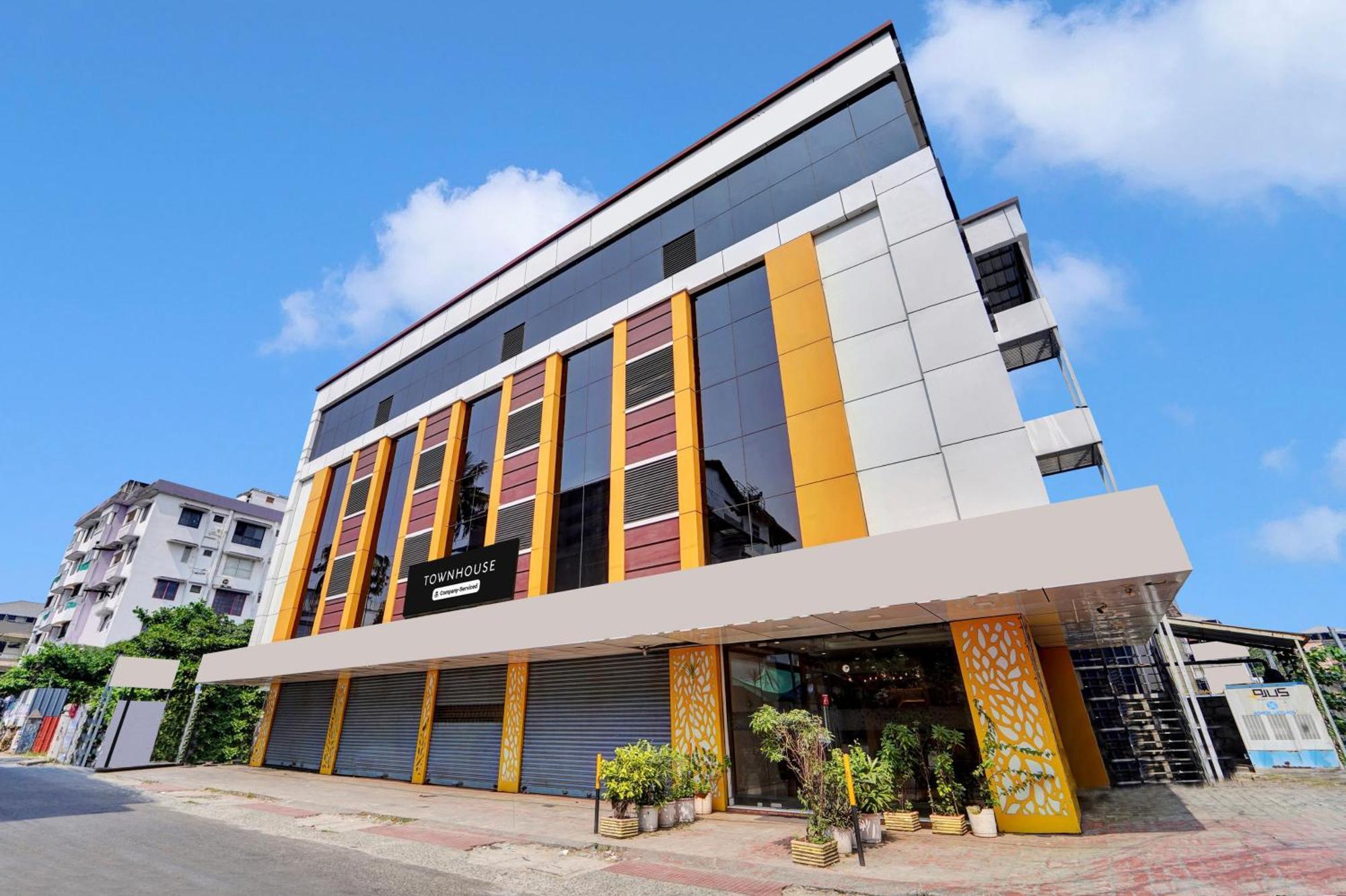 Kochi Super Townhouse Ernakulam North酒店 外观 照片